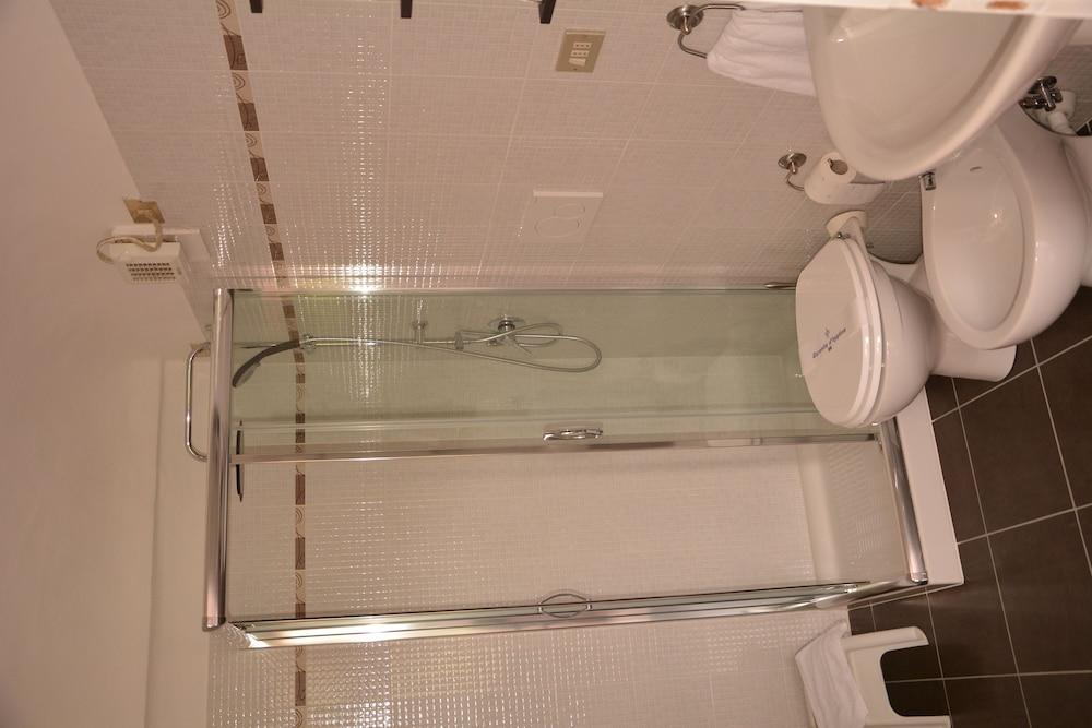 Hotel Pino Torinese Eksteriør bilde