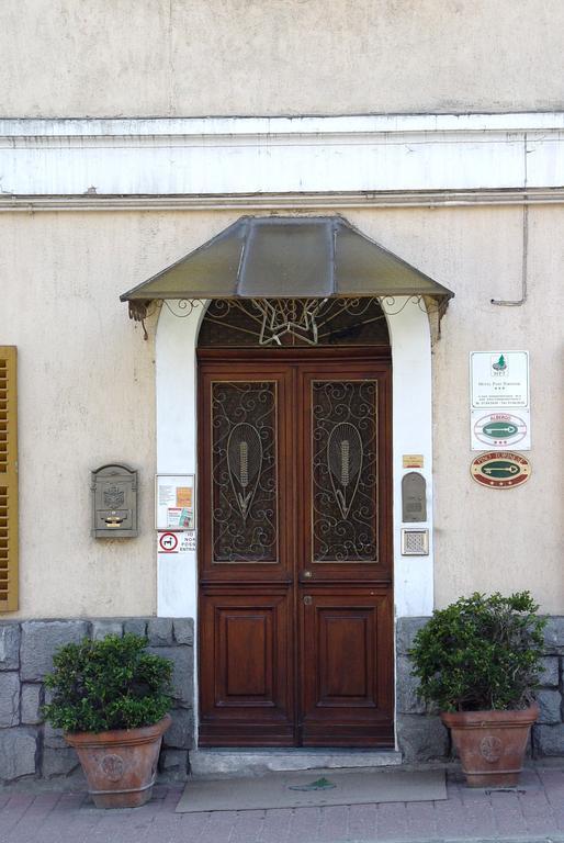 Hotel Pino Torinese Eksteriør bilde