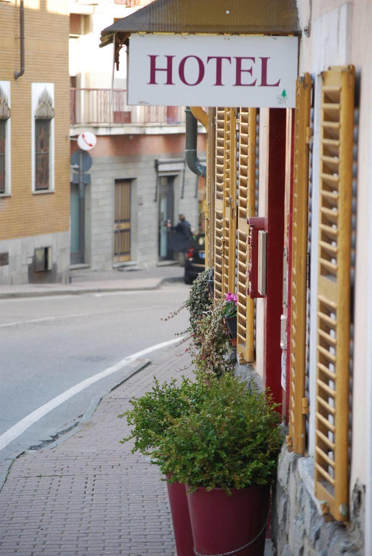 Hotel Pino Torinese Eksteriør bilde