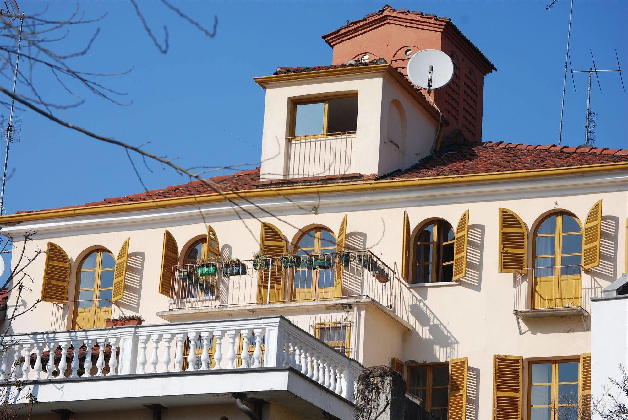 Hotel Pino Torinese Eksteriør bilde