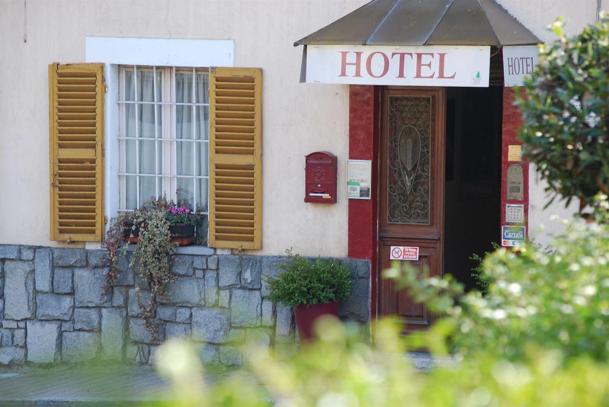 Hotel Pino Torinese Eksteriør bilde